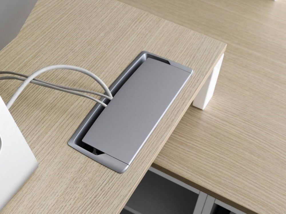 محل عبور کابل میز اداری